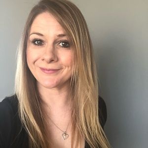 Meet your Posher, Lorna